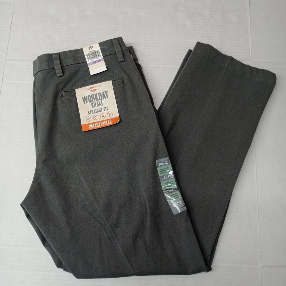 Dockers Workday Khakis Straight Fit Men's 38x32 Gray Stretch